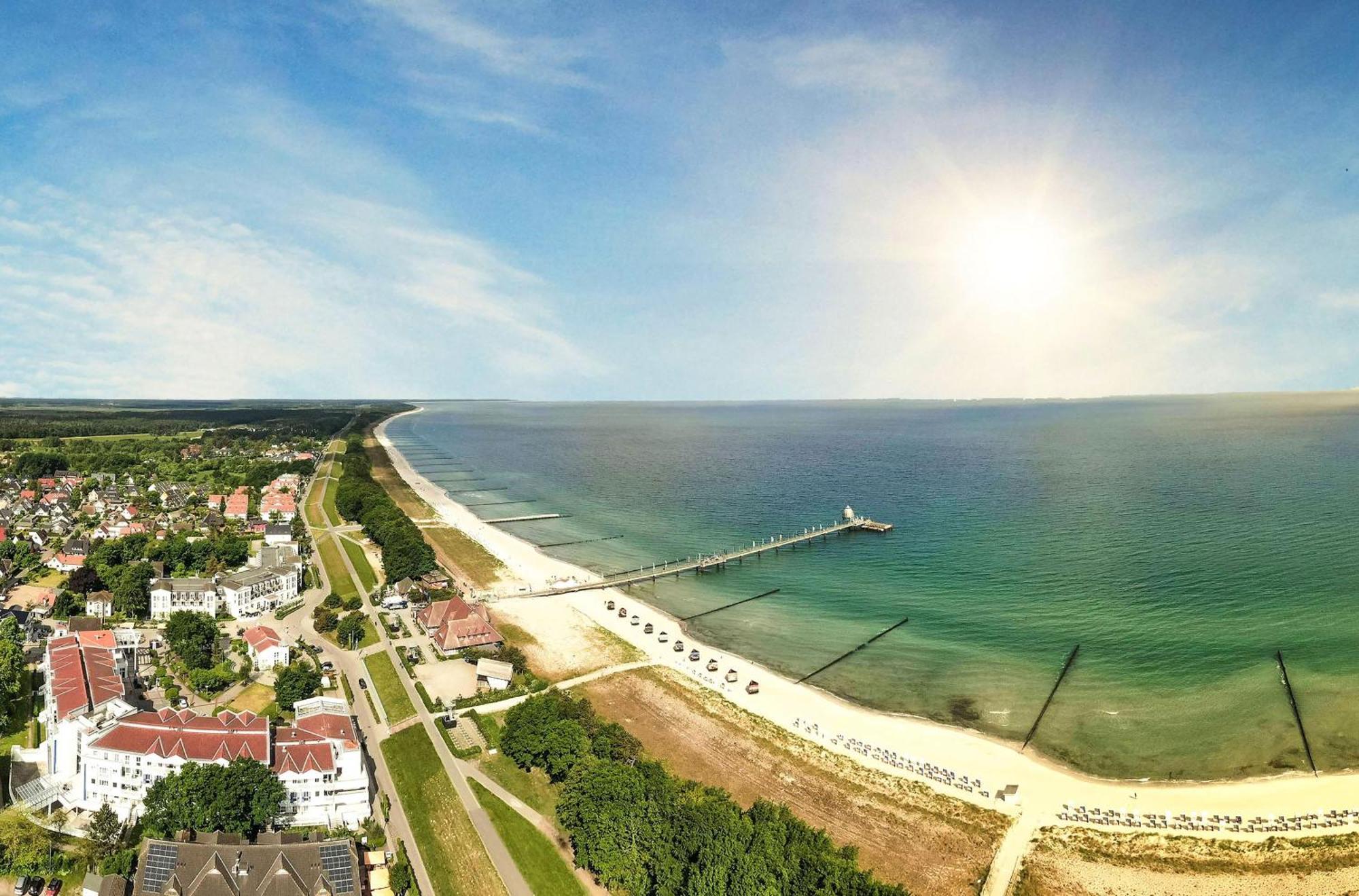 Strandhafer An Der Seebruecke Zingst Extérieur photo