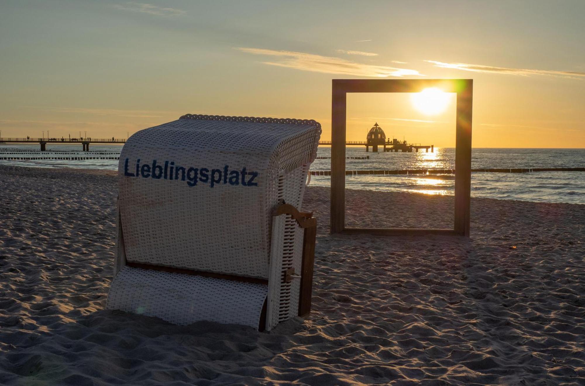 Strandhafer An Der Seebruecke Zingst Extérieur photo